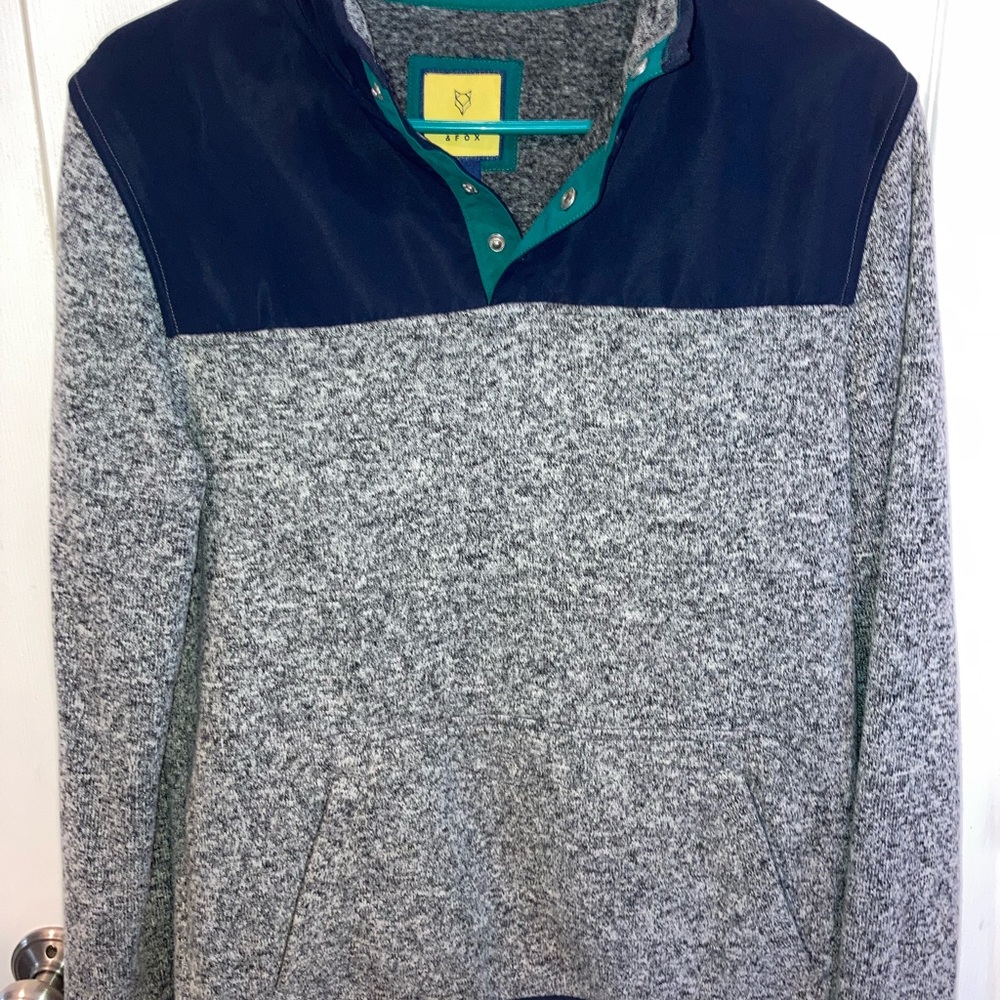 PRINCE & FOX Henley Sweater Size Adult Small